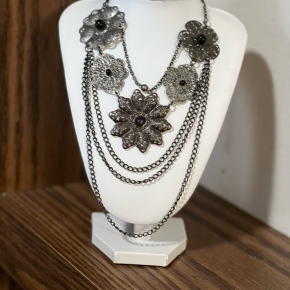 Mixit Cable Flower Collar Necklace - Picture 3 of 5